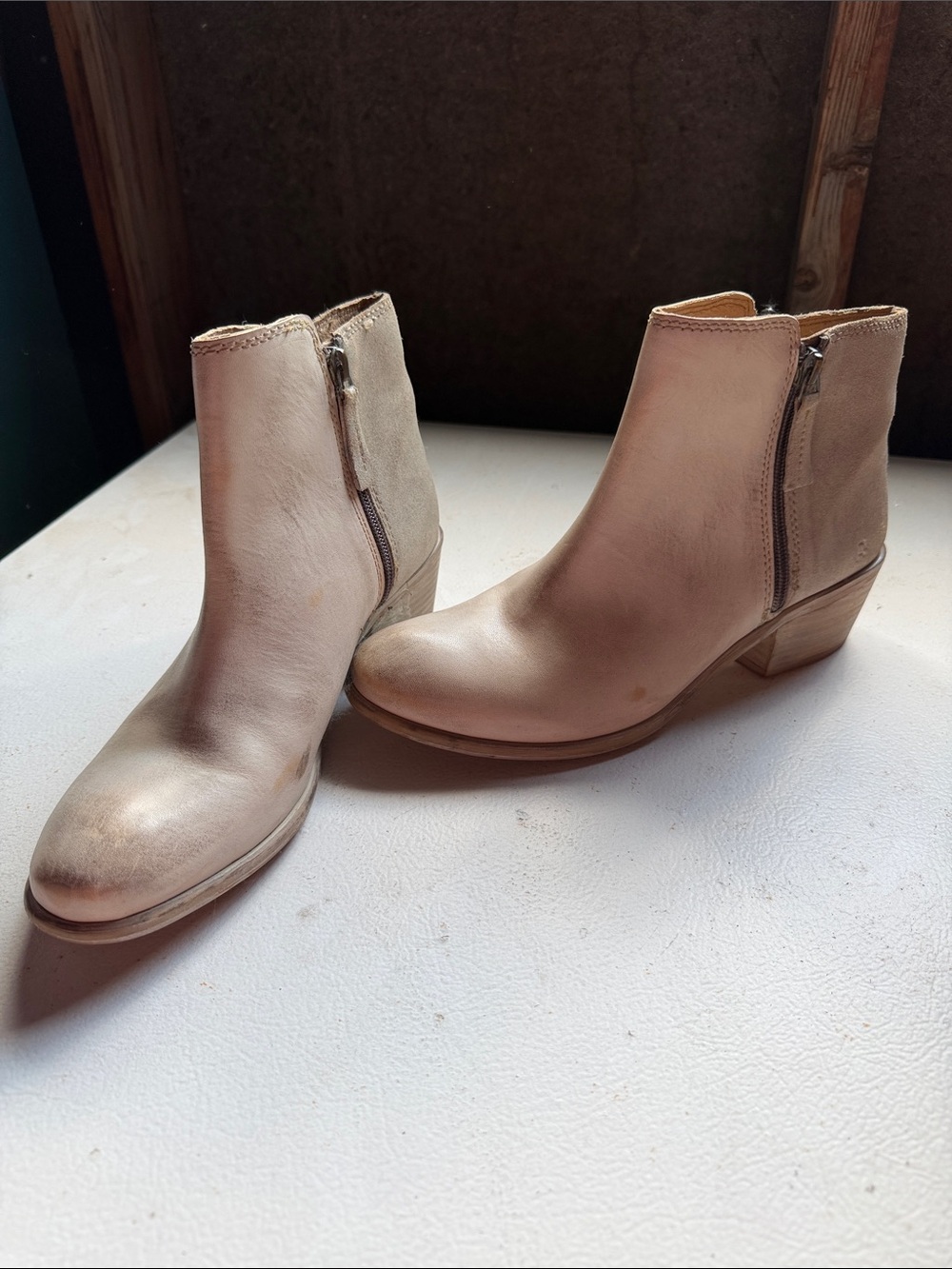 Women's Beige Leather Ankle Boots with Side Zip
